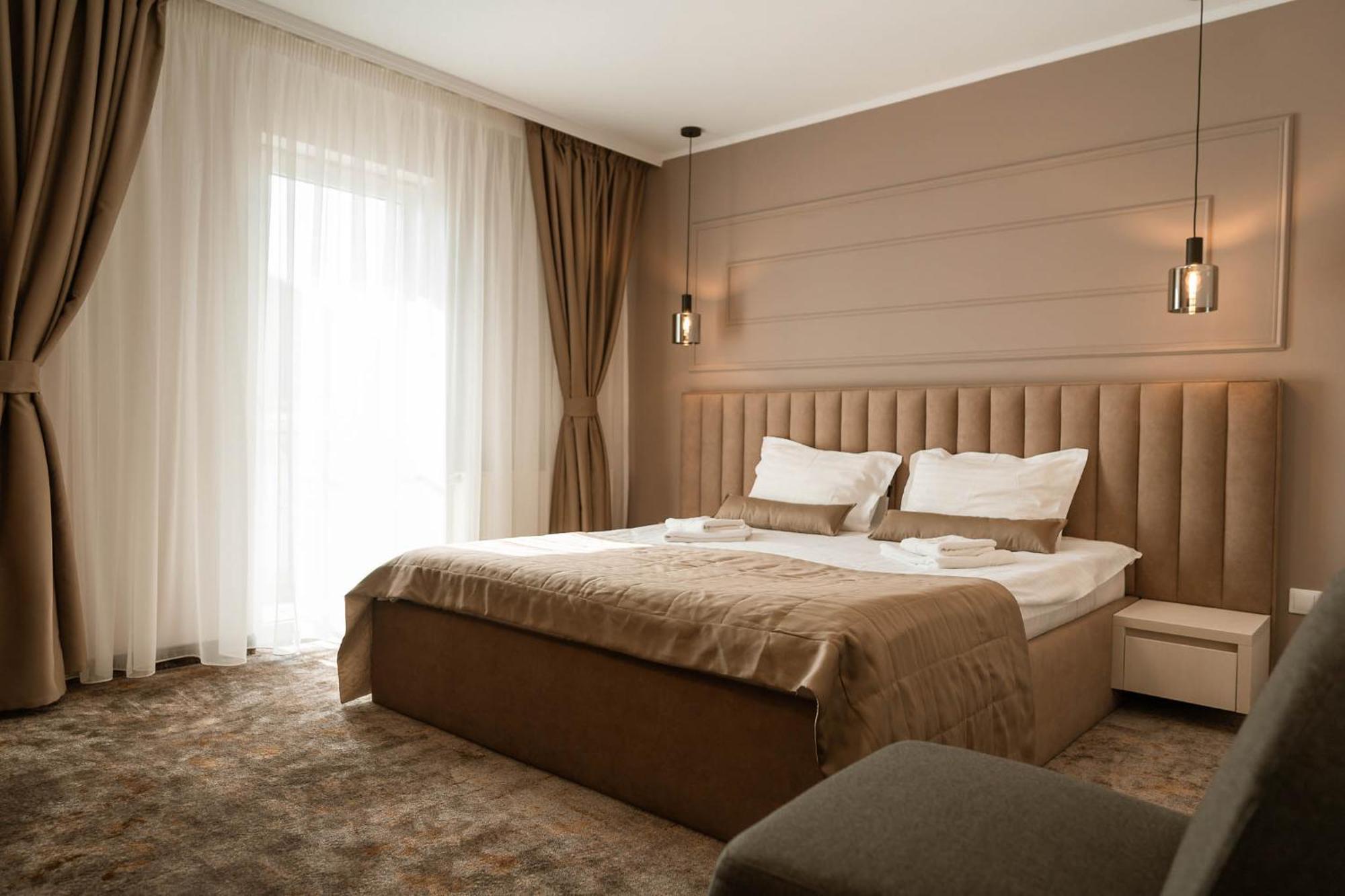 Allegria Hotel Spa Baile 1 Mai Exteriör bild